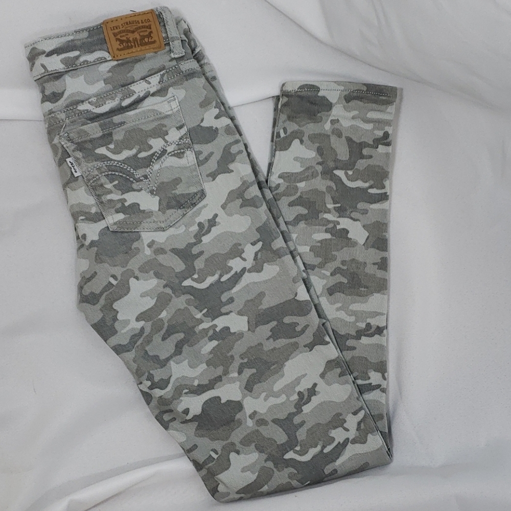 Levi's 710 Super Skinny Camo Jeans
